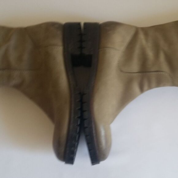 Cole Haan Nike Air Pale Olive Drab Boot, 6B - Picture 6 of 8